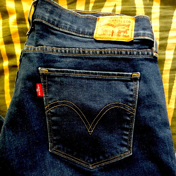 Levi’s bootcut jeans 👖 - Picture 1 of 3